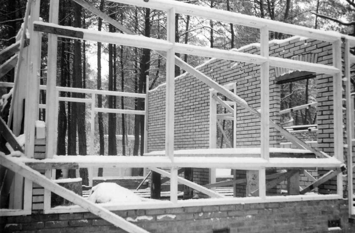 Bouw stil door sneeuwval